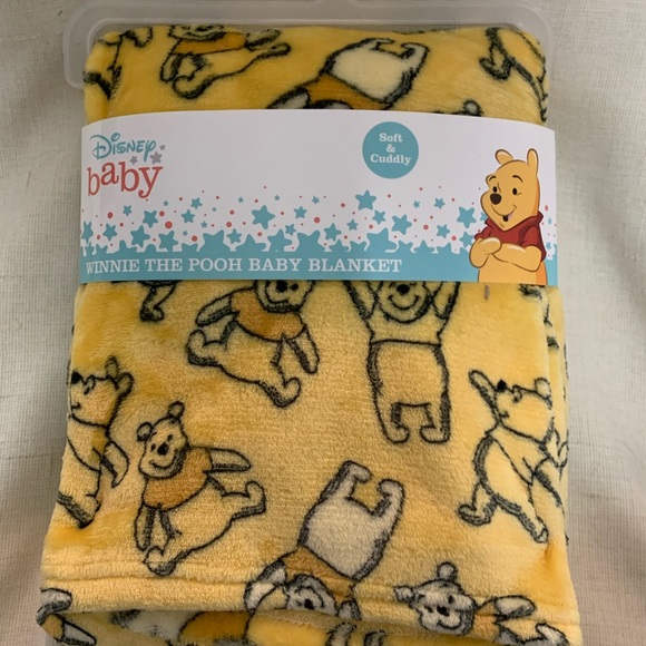 Disney Winnie the Pooh Throw Baby Blanket Yellow